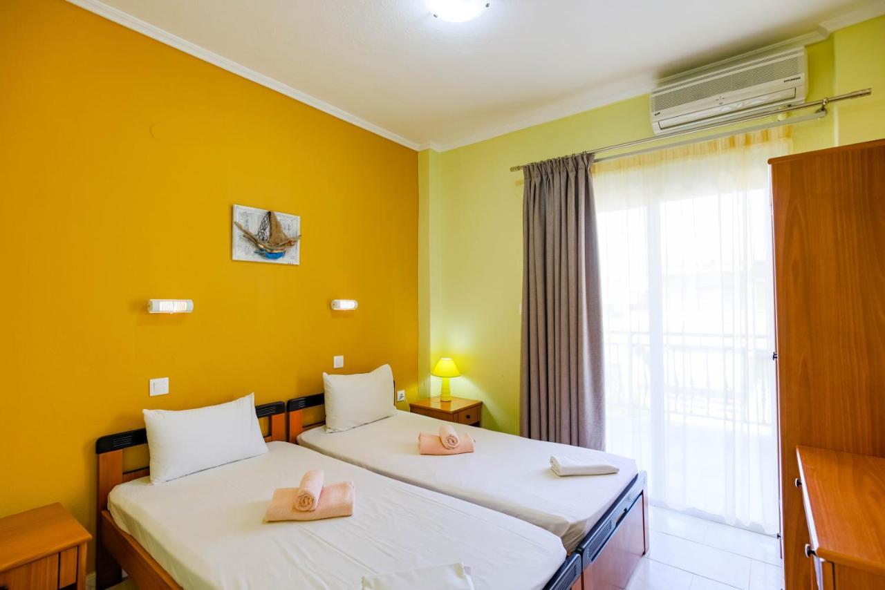 Dionisos Apartments Paralía Dionysíou Eksteriør bilde
